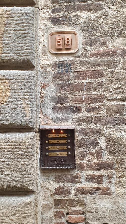 Appartamento Sandrucci San Gimignano Exterior photo